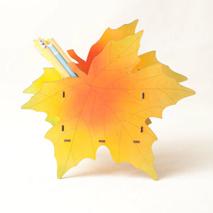 Maple Leaf Penholder | DXF,SVG,lbrn2 |Art,Gift, Woodworking